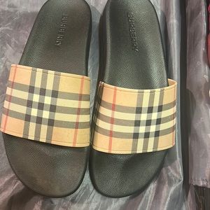 Burberry slides